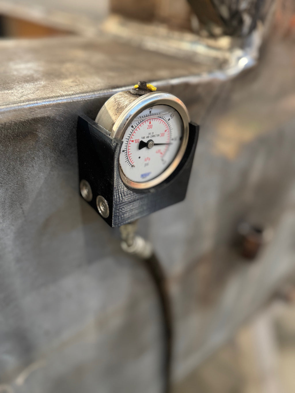 Magnet Gauge Holder
