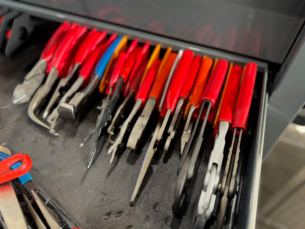 Adjustable Modular Plier Rack – Linkable & Fully Customizable